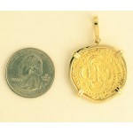 GOLD DOUBLOON AUTHENTIC TWO ESCUDOS COB COIN in 18kt GOLD PENDANT circa 1598-1621